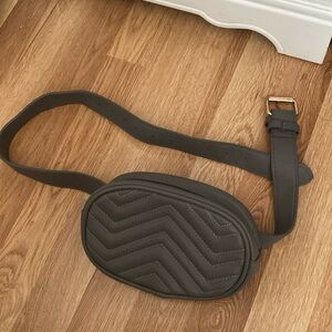 Gray waist belted bag